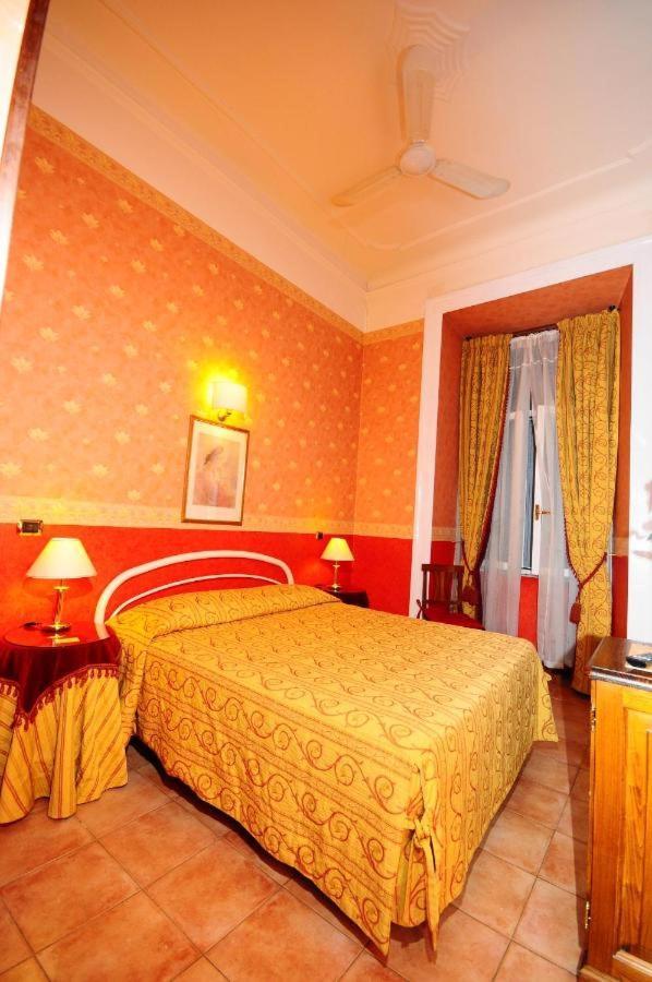 Milazzo Hotell 2*
